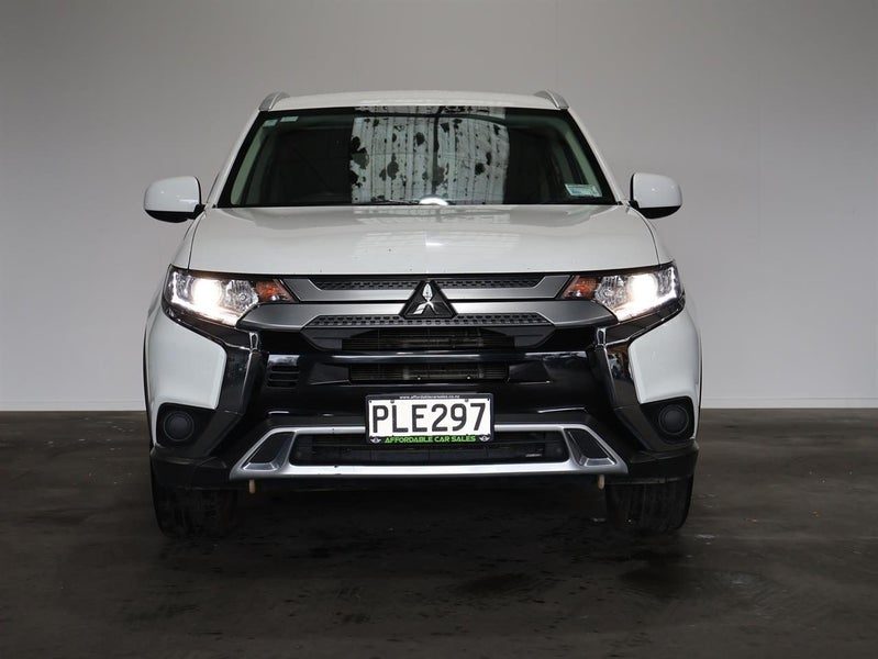 2022 Mitsubishi Outlander LS 7-Seat 2.4P/CVT, photo 2