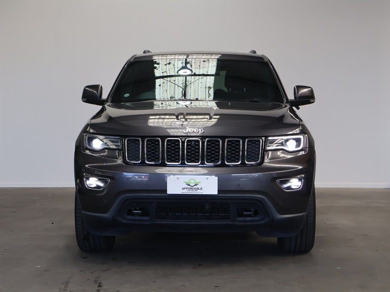 2017 Jeep Grand Cherokee Laredo, photo 2