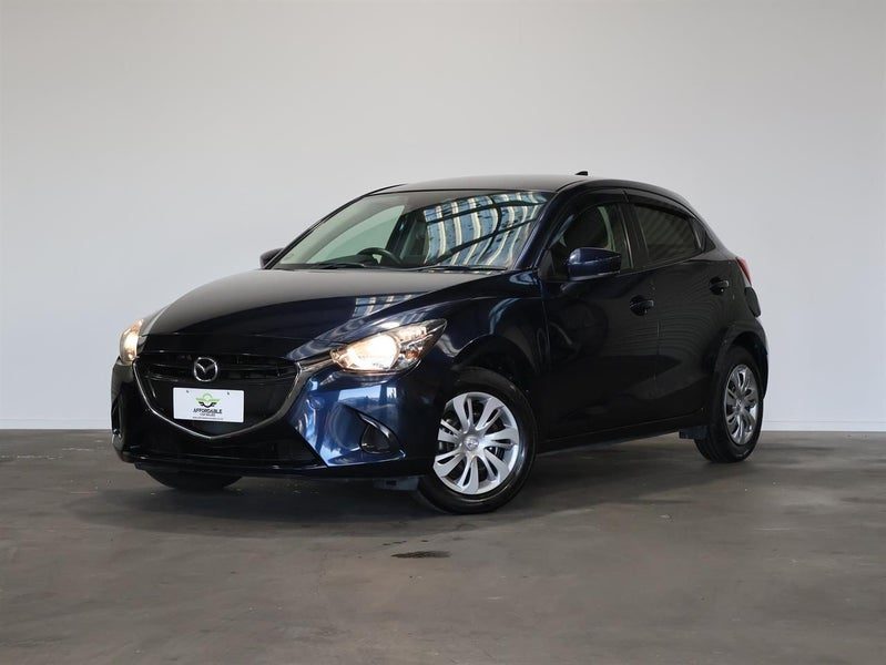 2017 Mazda Demio 13S, photo 3