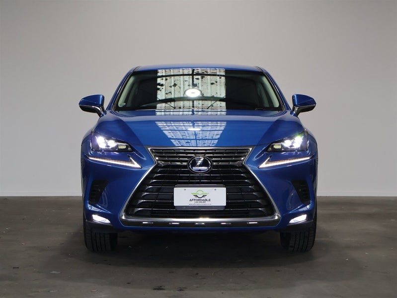 2018 Lexus NX 300h I Package, photo 2