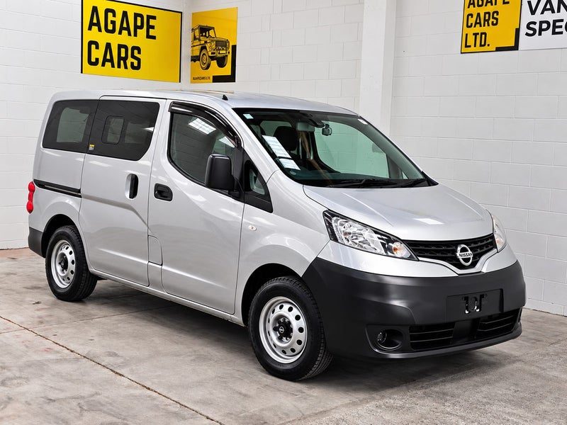 2021 Nissan NV200 DX 5 Seater, main photo