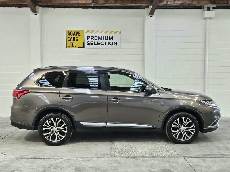 2015 Mitsubishi Outlander, photo 3