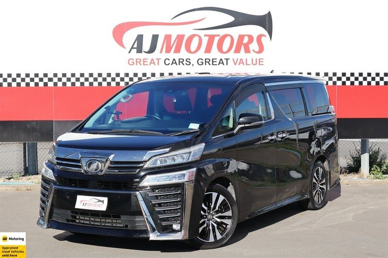 2020 Toyota Vellfire 7 Seater, photo 2