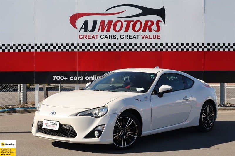 2015 Toyota 86 GT, photo 2