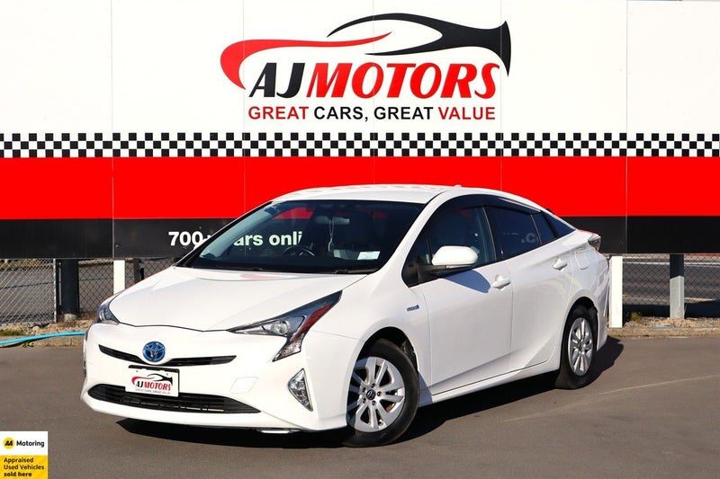2016 Toyota Prius S hybrid, photo 2