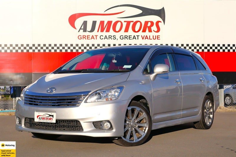 2013 Toyota Mark-X Zio 7 Seater, photo 2