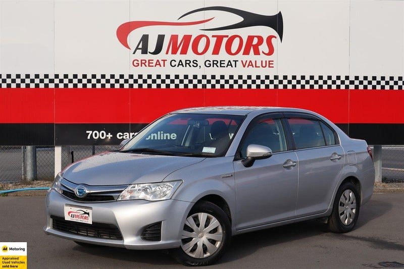 2015 Toyota Corolla AXIO HYBRID G, photo 2