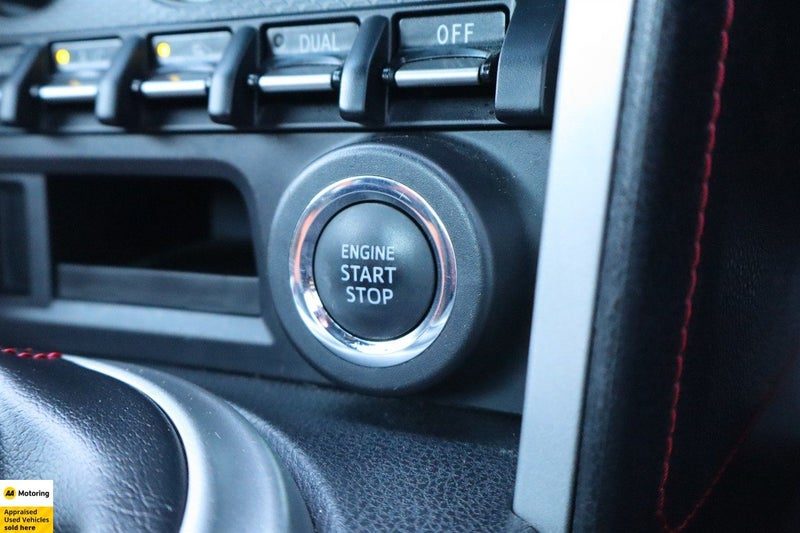 2013 Toyota 86 GT Manual, photo 3