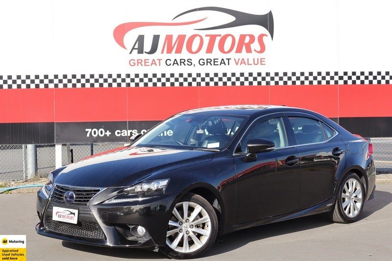 2013 Lexus IS 300h Version L Sunroof, photo 2