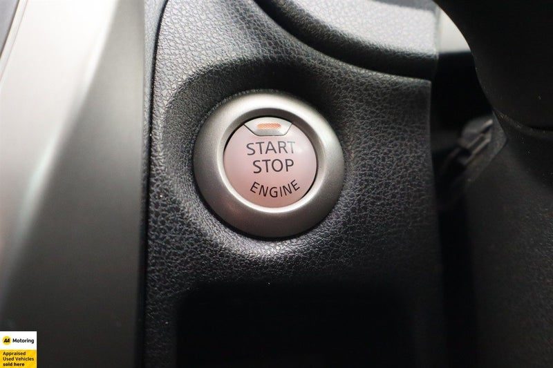 2016 Nissan Note X Emergency Brake PKG, photo 3