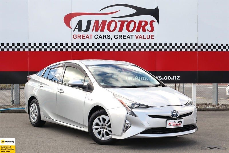 2017 Toyota Prius 1.8L Petrol Hybrid, main photo