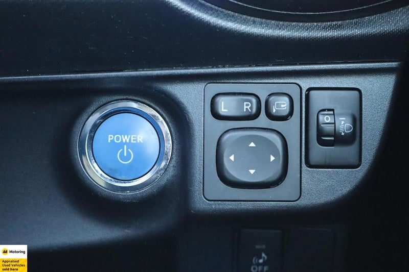 2014 Toyota Aqua S STYLE BLACK PUSH START, photo 3
