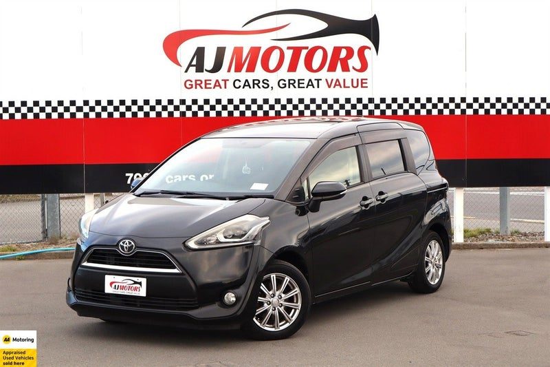 2016 Toyota Sienta 7-Seats Bluetooth, photo 2