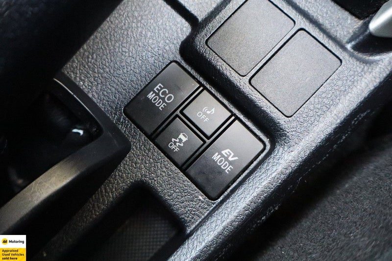2020 Toyota Corolla FIELDER HYBRID EX, photo 3