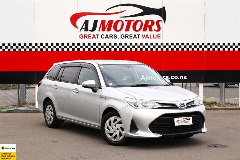 2020 Toyota Corolla Fielder Hybrid / Push Start