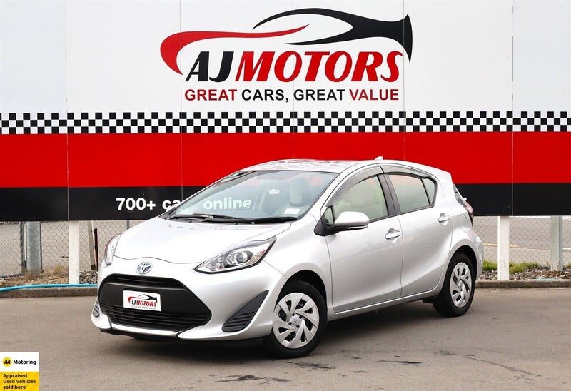 2021 Toyota Aqua HYBRID / REV CAM, photo 2