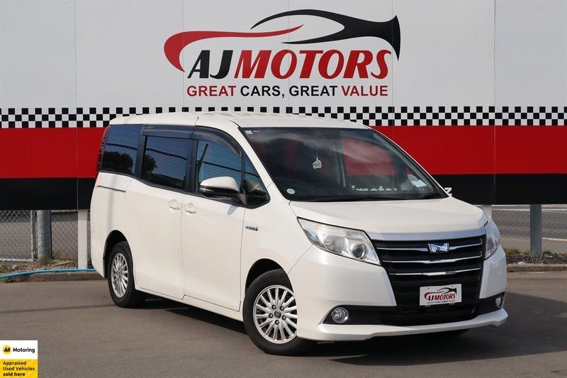 2014 Toyota Noah HYBRID G