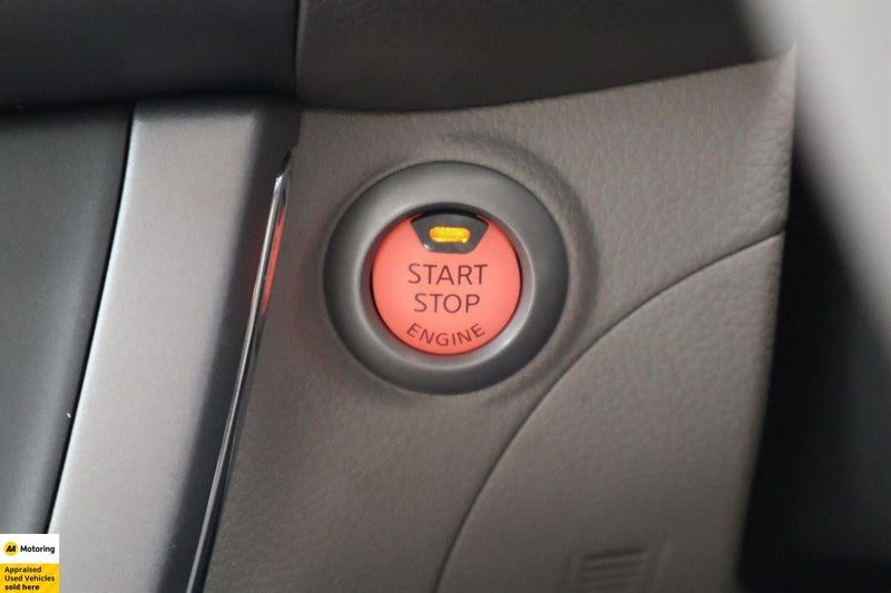 2013 Nissan Sylphy Bluebird / Low KMS, photo 3