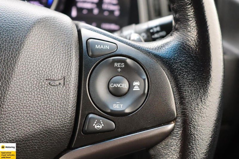 2017 Honda Fit S Hybrid / Honda Sensing, photo 3