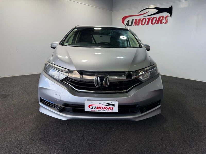 2020 Honda Shuttle HV, photo 2