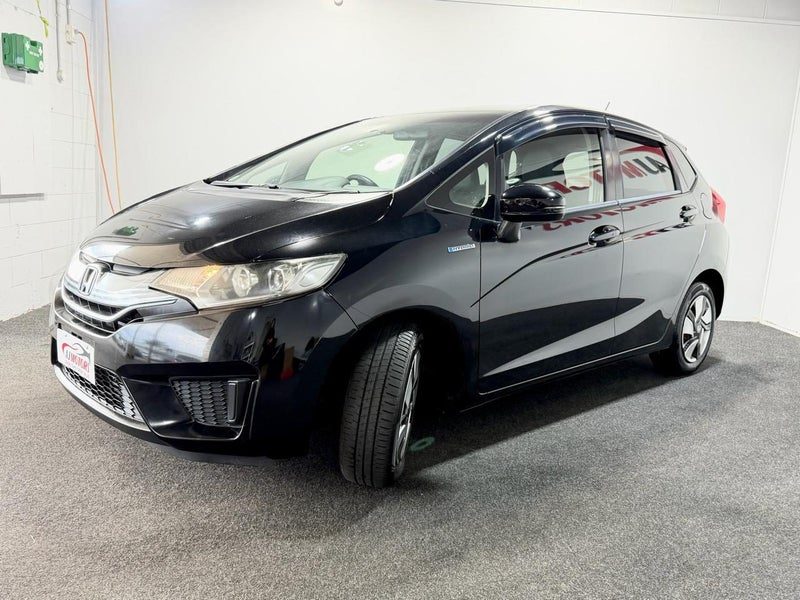 2014 Honda Fit 1.5L Hybrid, photo 3