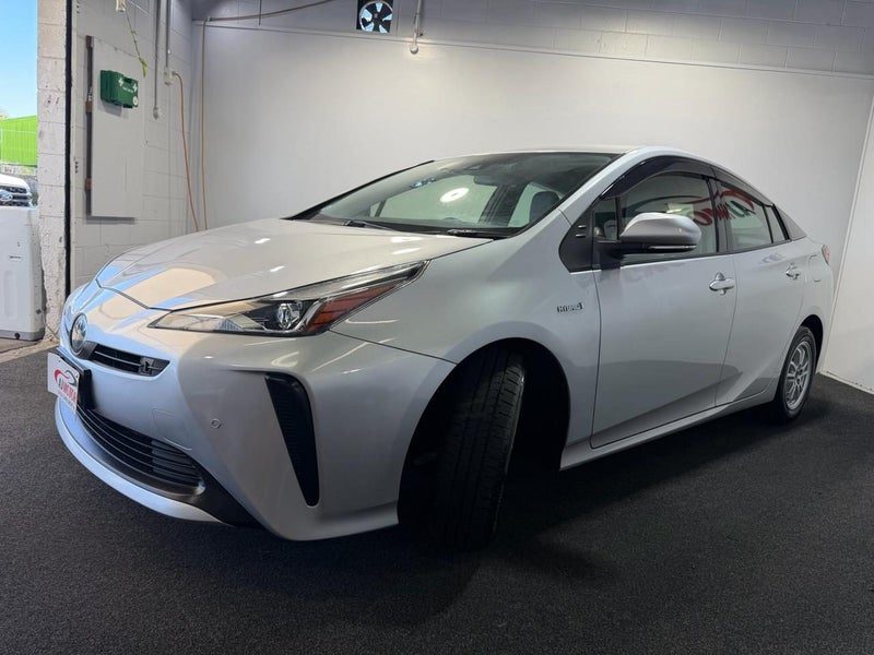2019 Toyota Prius 1.8L Hybrid BT REV CAM, photo 3