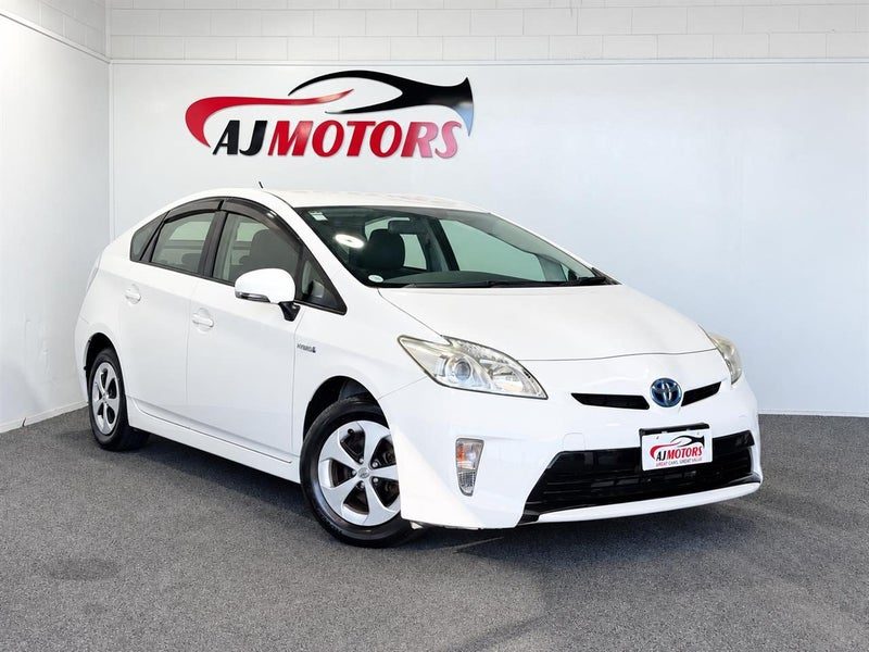 2015 Toyota Prius S, main photo