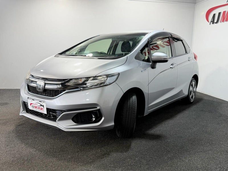 2018 Honda Fit 1.5L Petrol Hybrid, photo 3