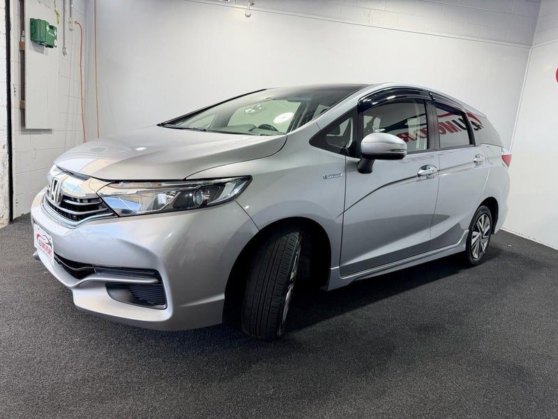 2018 Honda Shuttle HV, photo 3
