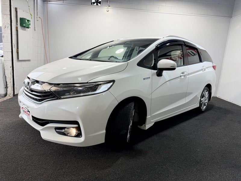 2015 Honda Shuttle HV, photo 3
