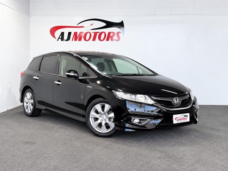 2015 Honda Jade HYBRID .6 SEATER