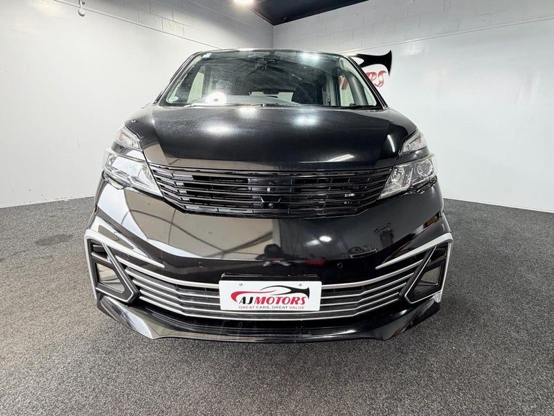 2017 Nissan Serena 8 SEATER, photo 2