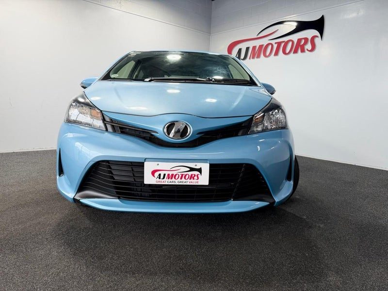 2014 Toyota Vitz 1.3L Low K's, photo 2