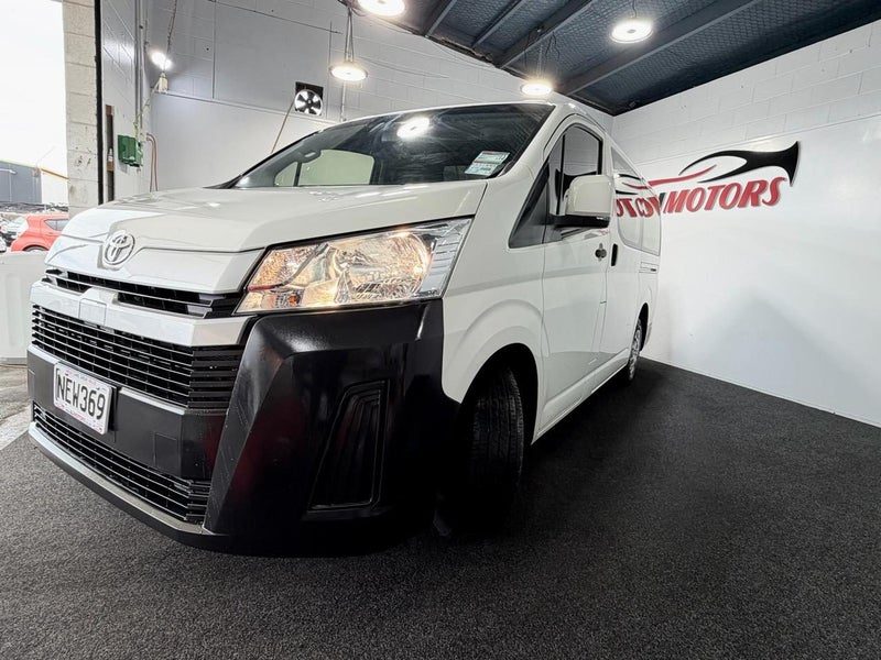 2020 Toyota Hiace ZR GVN 2.8DT/6AT, photo 3