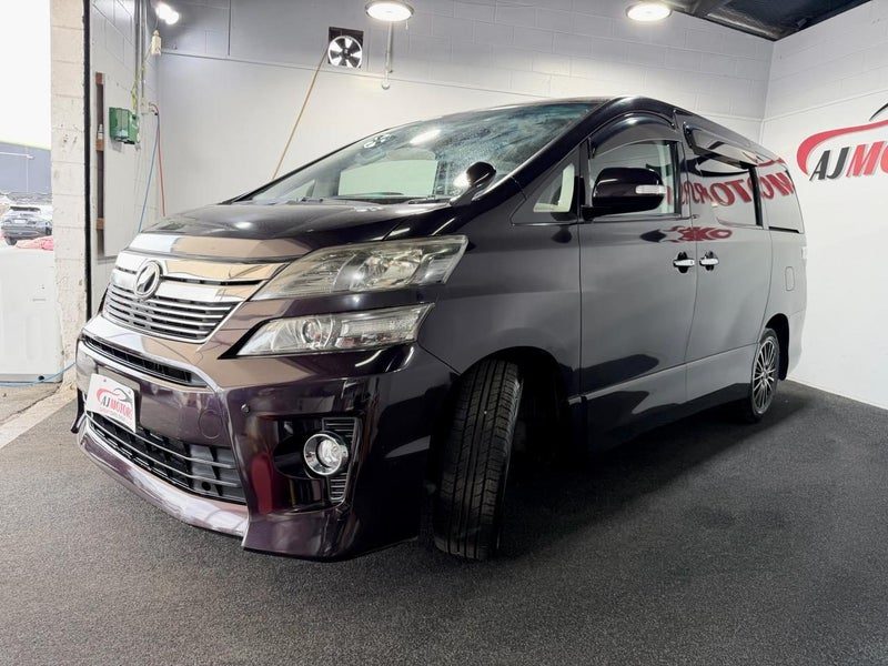 2013 Toyota Vellfire 2.4L, photo 3