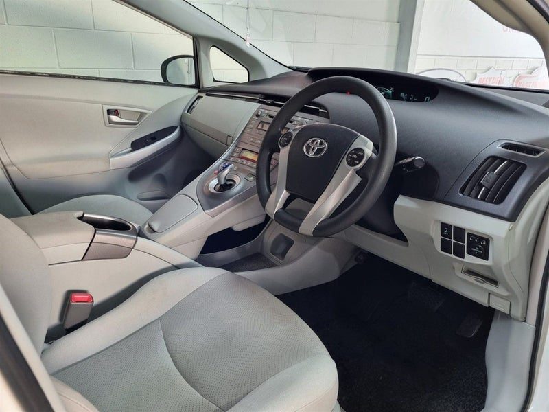 2012 Toyota Prius S, photo 3