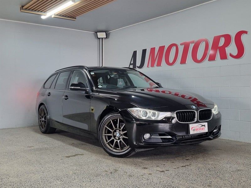 2015 BMW 320i Touring Sport, main photo