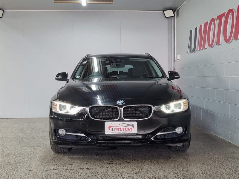 2015 BMW 320i Touring Sport, photo 2