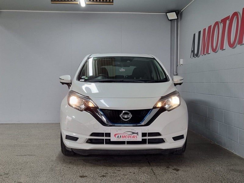 2016 Nissan Note E-POWER X, photo 2