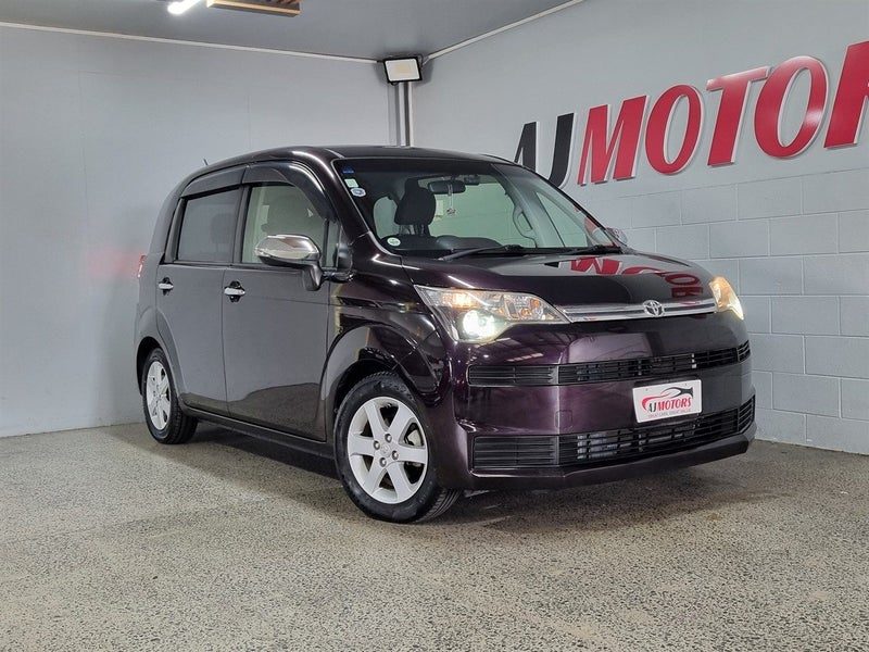 2015 Toyota Spade WELCAB, main photo