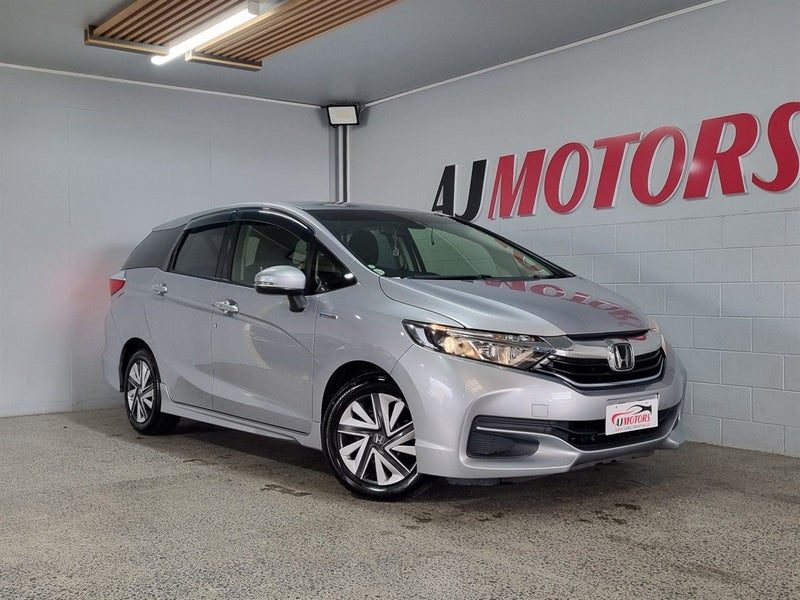 2018 Honda Shuttle HYBRID HONDA SENSING, main photo