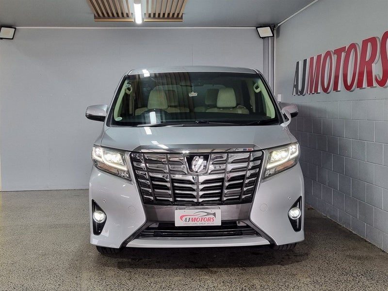 2015 Toyota Alphard 2.5G, photo 2