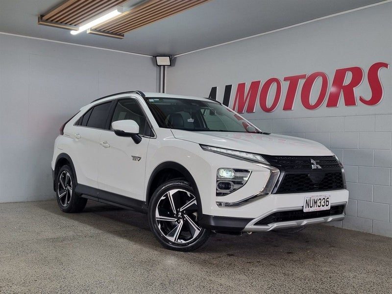2022 Mitsubishi Eclipse Cross XLS PHEV (NZ New), main photo