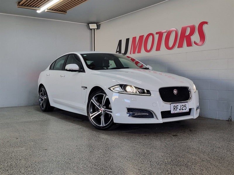 2015 Jaguar XF 2.0L, main photo