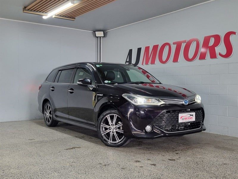 2016 Toyota Corolla FIELDER HV G WXB, main photo
