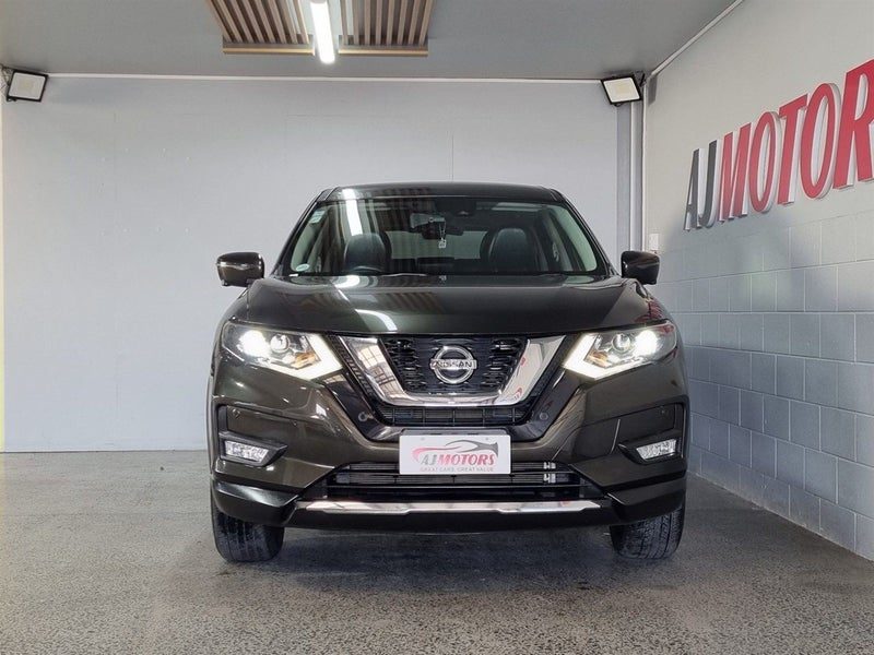 2019 Nissan X-Trail 20X, photo 2
