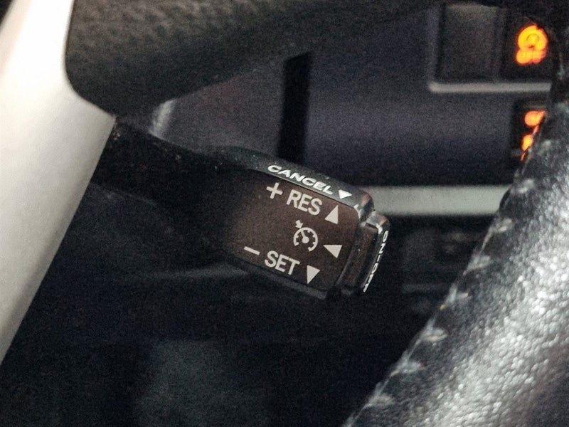 2014 Toyota Voxy V, photo 3