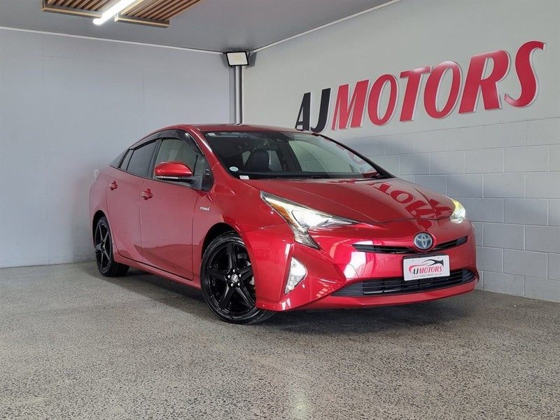 2016 Toyota Prius S TOURING SMART