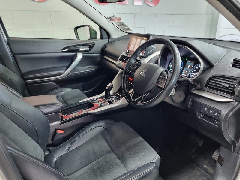 2022 Mitsubishi Eclipse Cross XLS PHEV (NZ New), photo 3