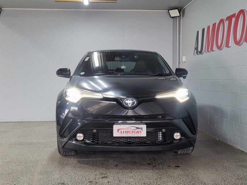2017 Toyota C-HR HYBRID G, photo 2